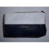 Trousse de toilette décor crocodile